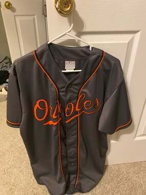 Baltimore Orioles MLB Genuine Merchandise Grey Button Up Baseball Jersey